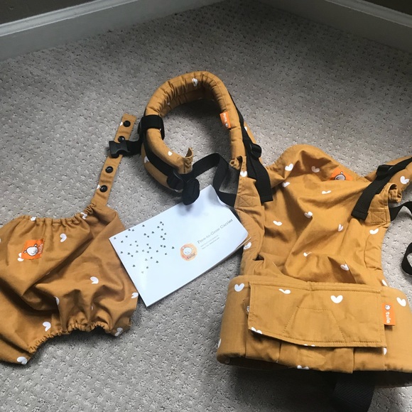 tula heart carrier
